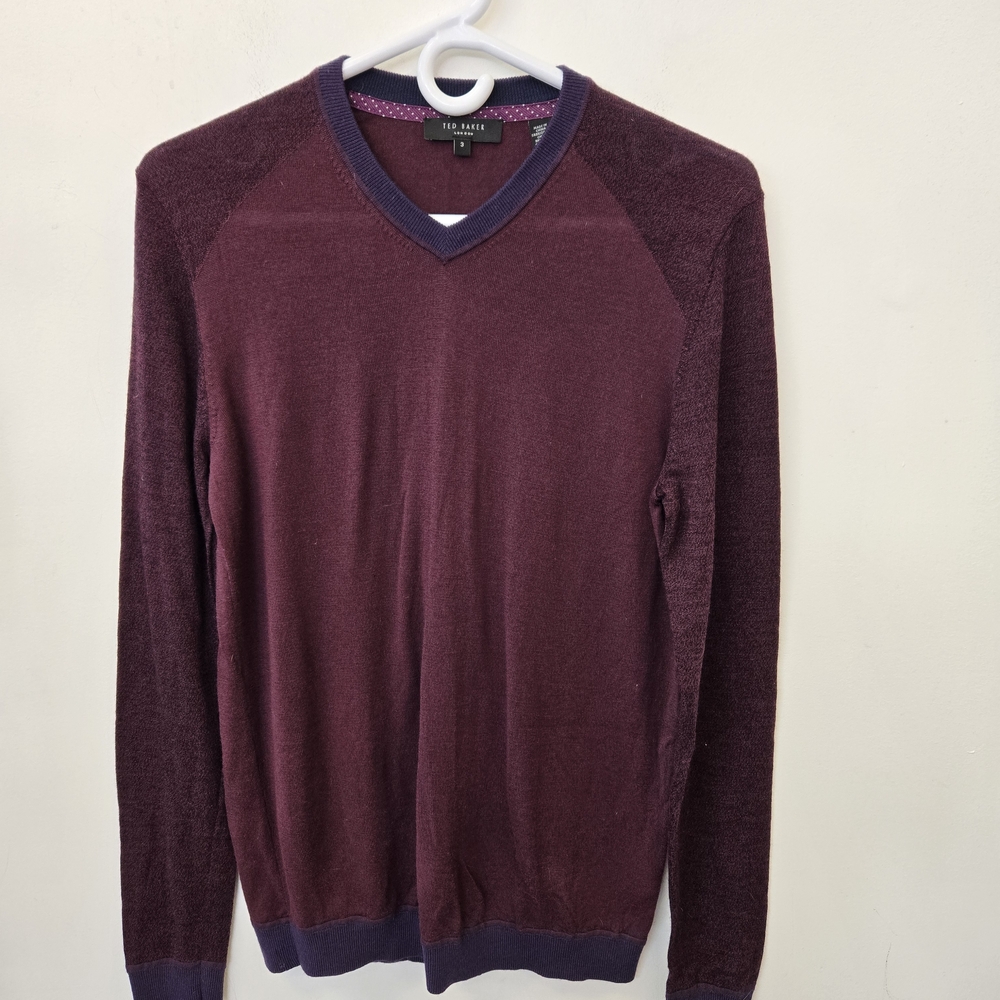 Ted Baker Men's V-Neck Burgundy Sweater